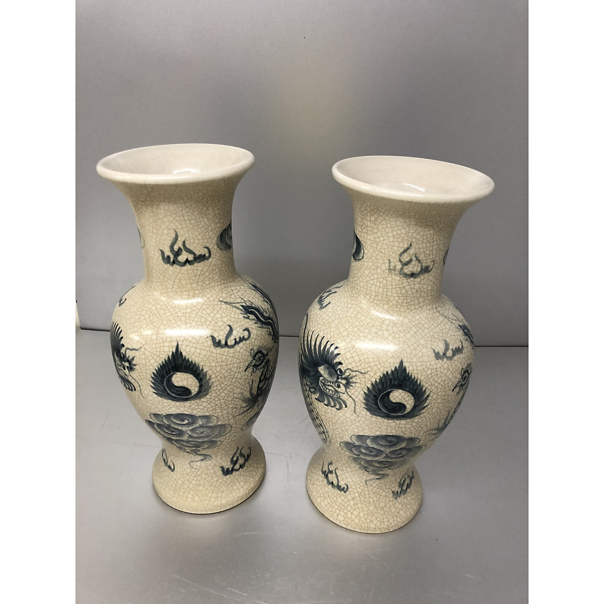 Đôi Lọ hoa men rạn vẽ rồng phượng, mẫu lọ đùi dế