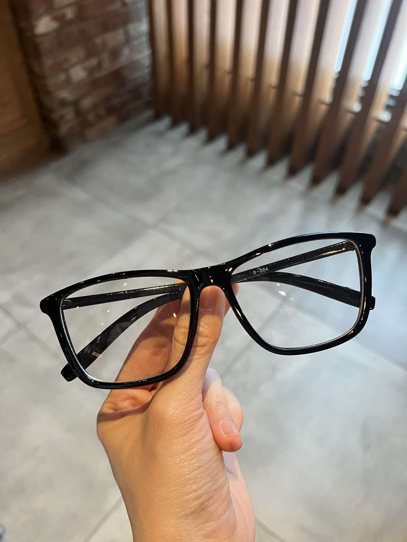 Gọng Kính, Kính Thời Trang Đi Đường Mắt Vuông Chất Liệu Nhựa - Có Thể Thay Mắt Cận