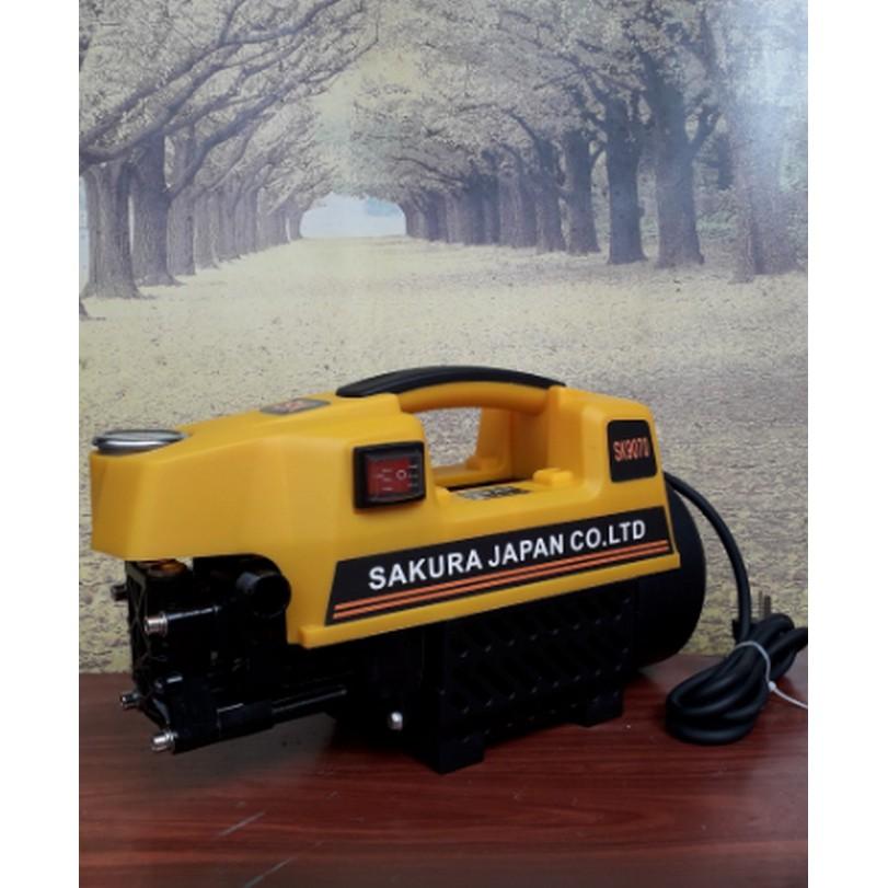 Máy rửa xe Sakura - DC1800-giá rẻ Tặng bình xịt tuyết