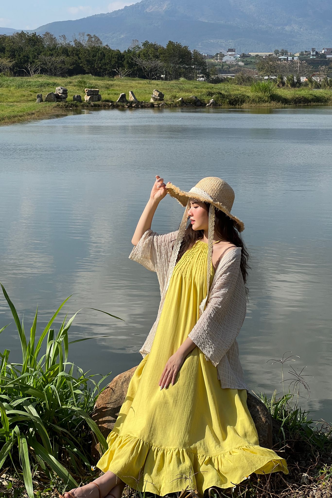 OLV - Áo khoác Carina Coat In Beige
