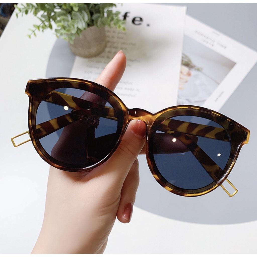 Kính mát nam nữ chữ V, kiếng râm đen nam nữ chống nắng UV400