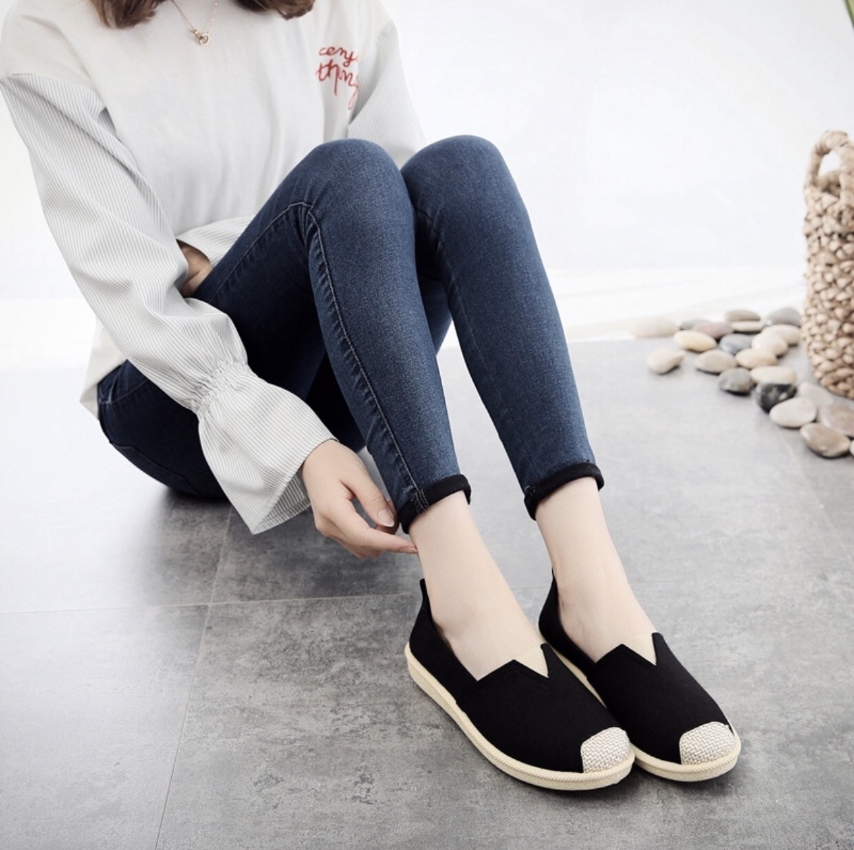 Giày lười slip on nữ bọc cói vintage dáng basic-GL1