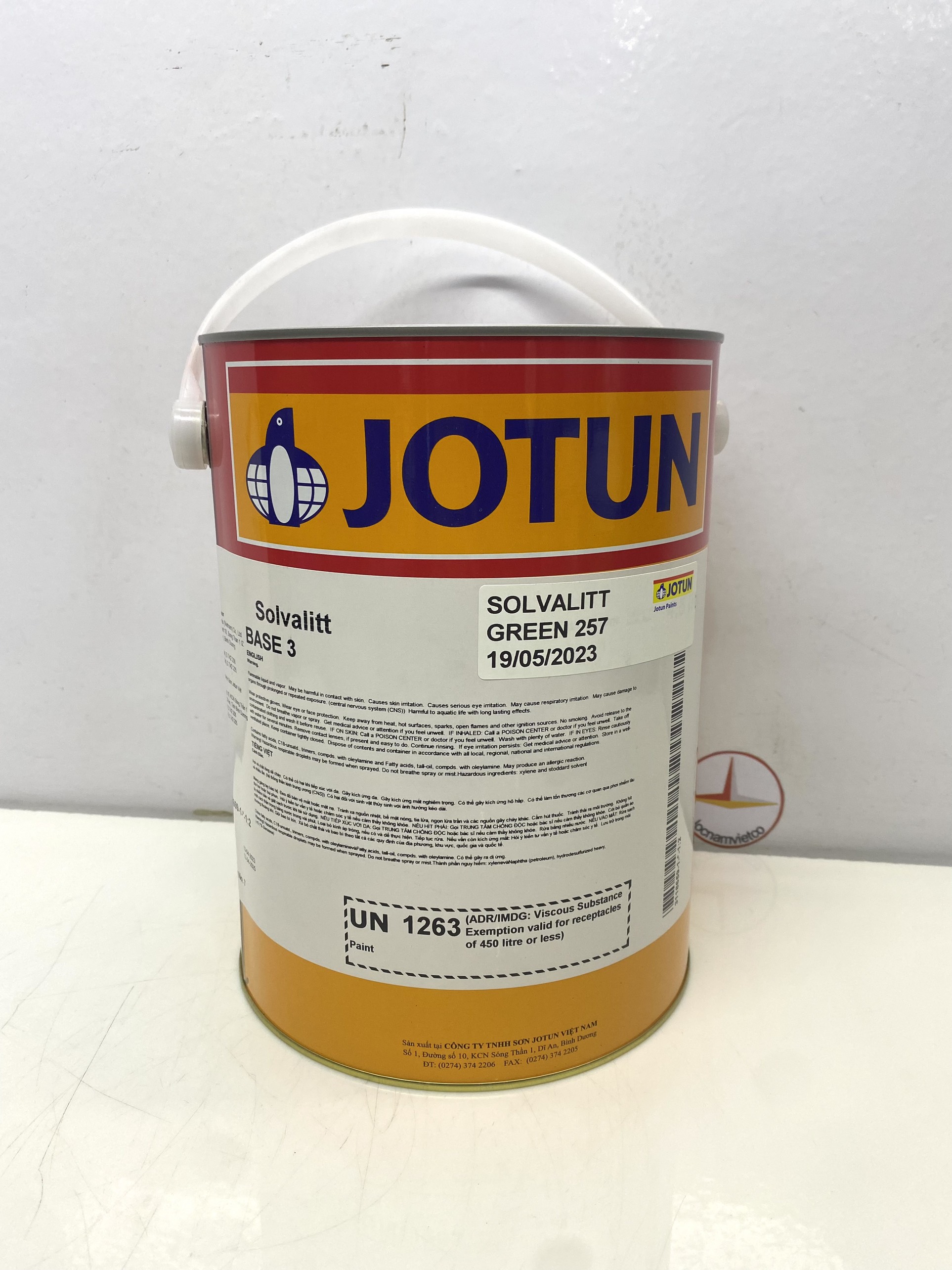 Sơn chịu nhiệt 600oC Jotun Solvalitt màu xanh lá Green 257 _ 5L