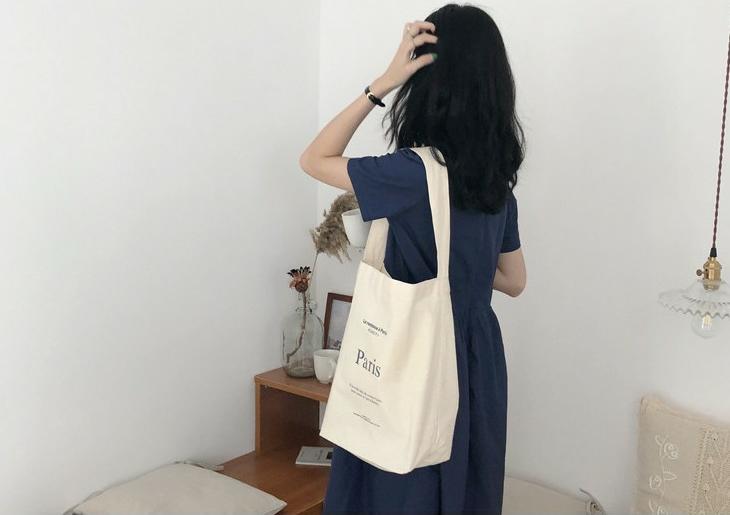 Túi tote vải bố đựng đồ canvas, túi vuông một quai PARI phù hợp đi học đi làm HZ38