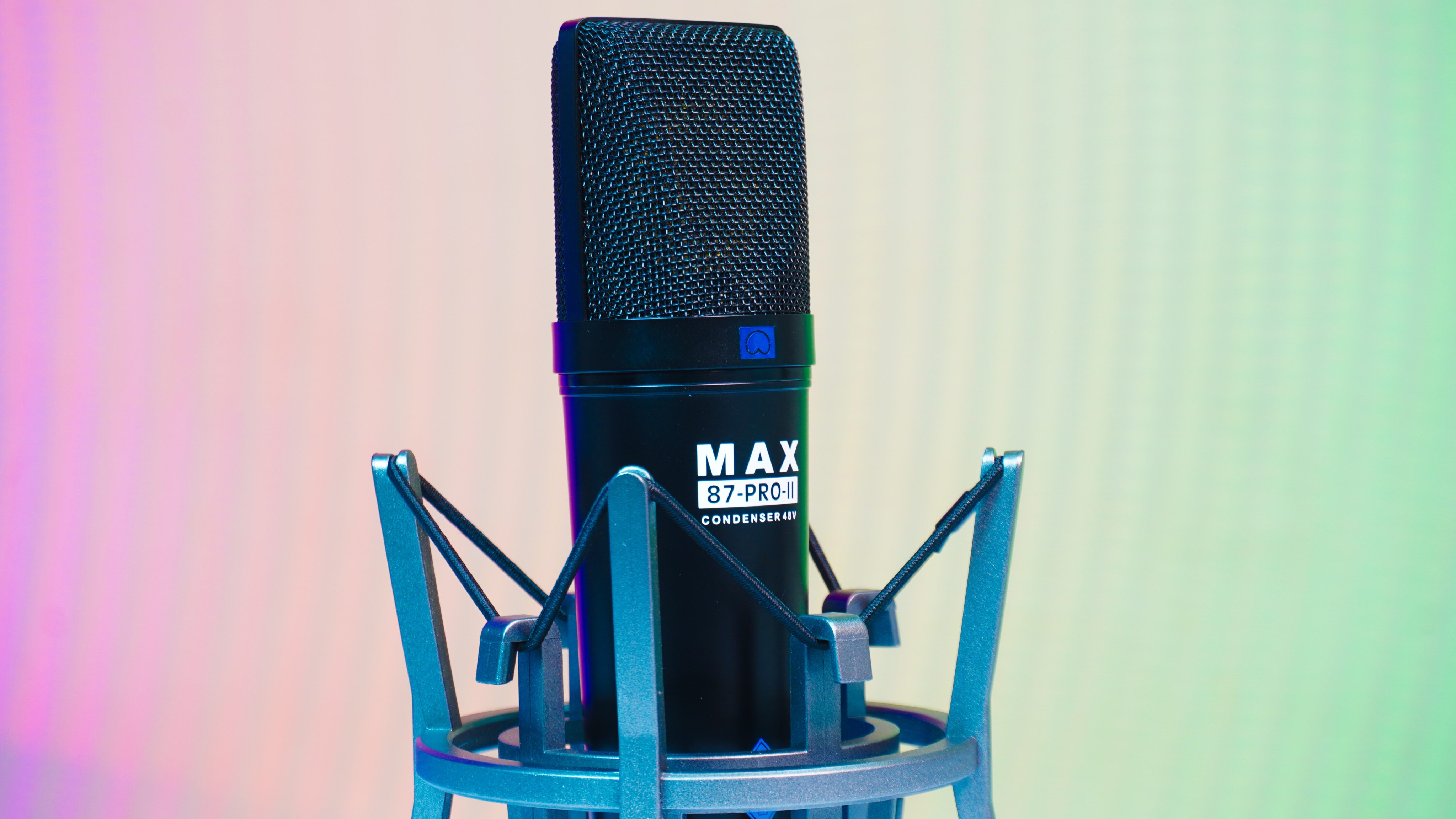 Mic thu âm Max 87-Pro-II - Phiên bản mới 2022 - Micro 48V thu âm chuyên nghiệp - Condenser microphone - Dùng cho phòng thu, livestream, karaoke online - Tương thích nhiều loại soundcard, mixer - Thiết kế tinh tế, sang trọng - Hàng nhập khẩu