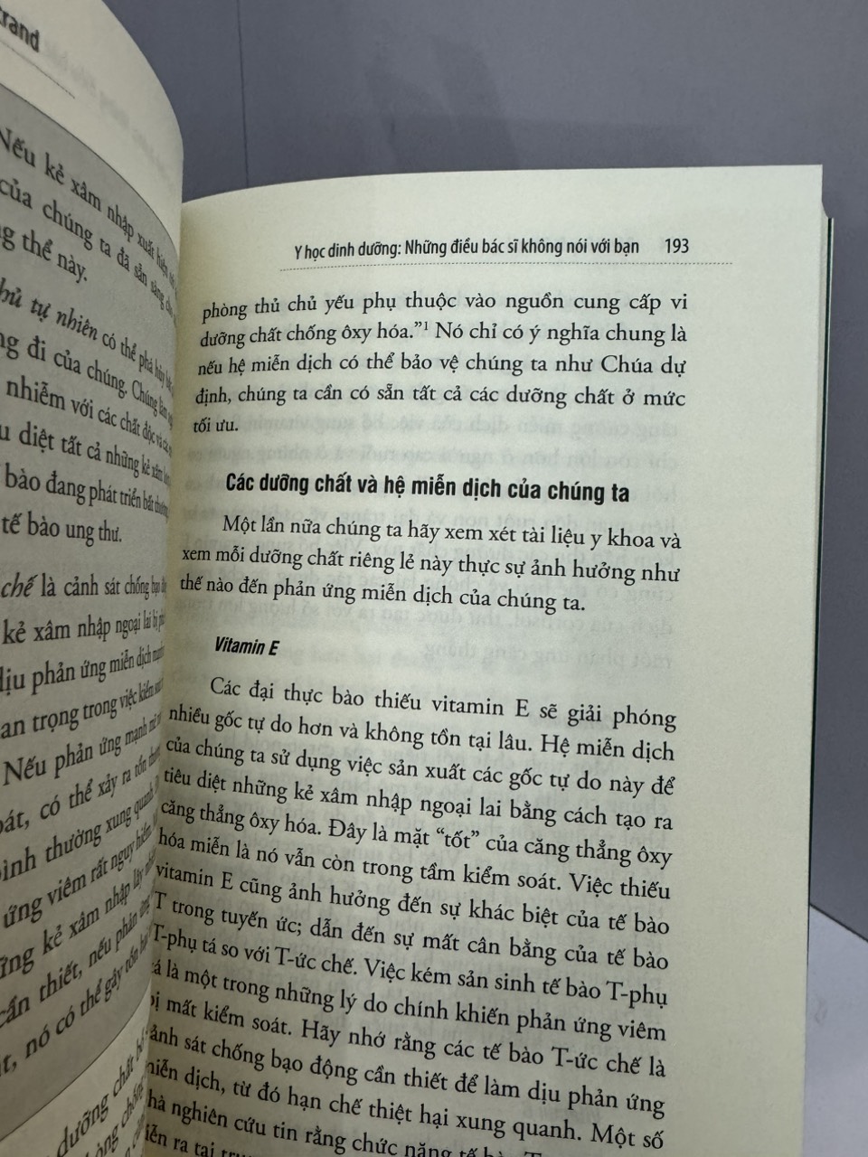 Y HỌC DINH DƯỠNG - NHỮNG ĐIỀU BÁC SĨ KHÔNG NÓI VỚI BẠN - Ray D Strand - Nguyễn Thành Trung dịch - Alpha Books - Nhà xuất bản Dân Trí.