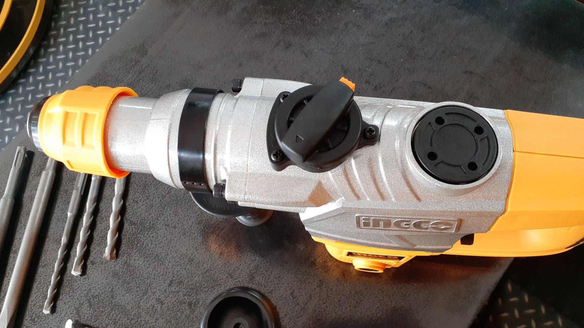 MÁY KHOAN ĐỤC 28MM 1050W INGCO RH10508- HÀNG CHÍNH HÃNG