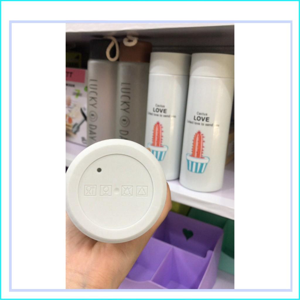 Bình nước in hình xương rồng 450ml lõi thủy tinh bọc vỏ nhựa lúa mạch có dây sách (GIAO MẪU NGẪU NHIÊN