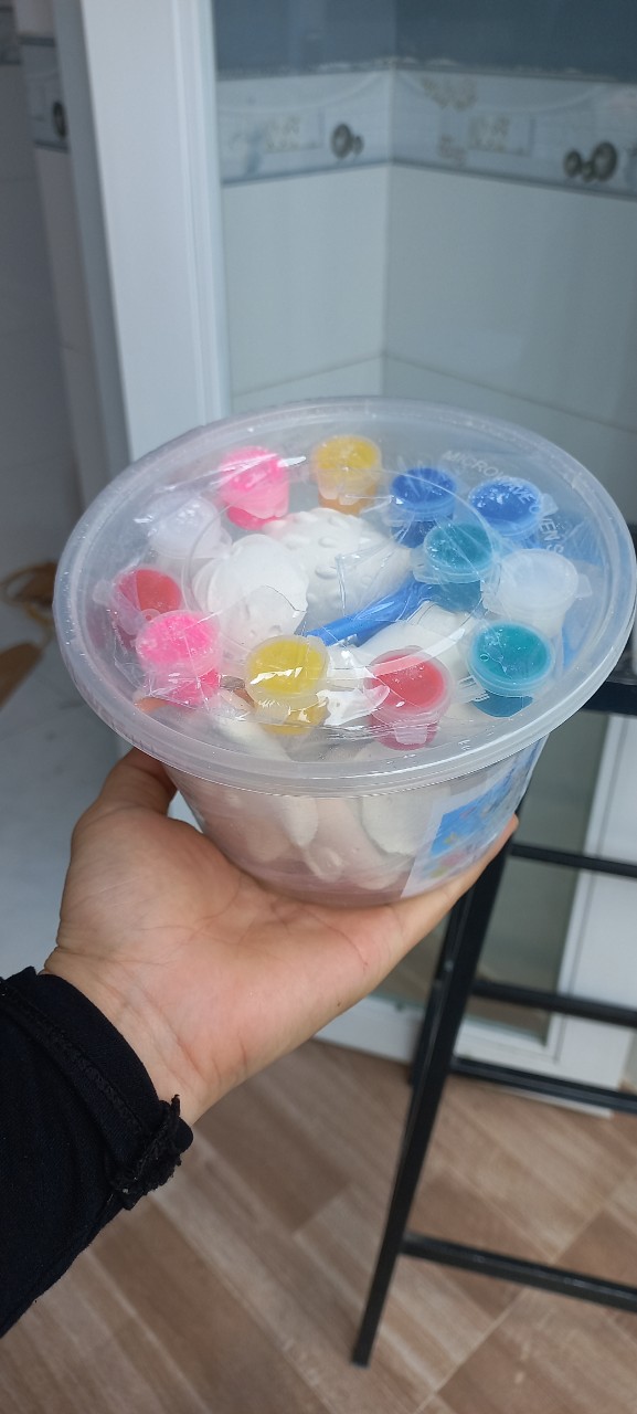 Đồ chơi tô tượng có màu và cọ