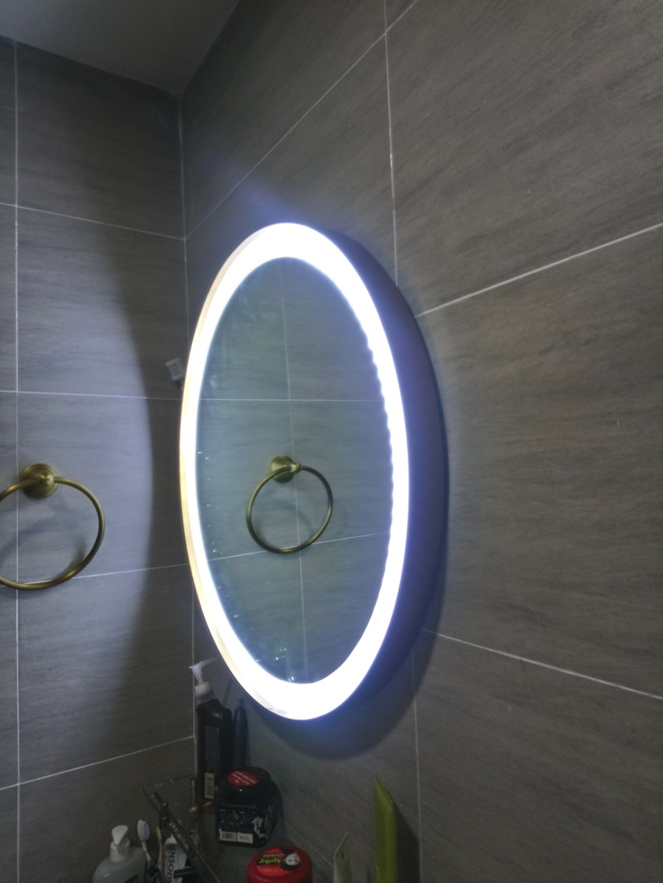 Gương nhà tắm khung inox đèn led hình tròn Citybuilding CBJ A2