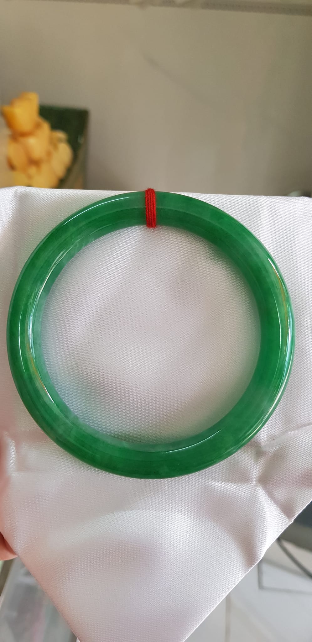 Vòng tay Nam Nữ đá Cẩm Thạch Đậu Lý QC 65mm x chột 10mm Vòng màu xanh đậm Anh Chị tay to Cân Nặng 75kg - 85kg đeo ạ