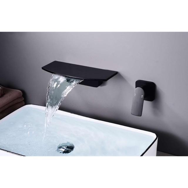 Vòi lavabo âm tường