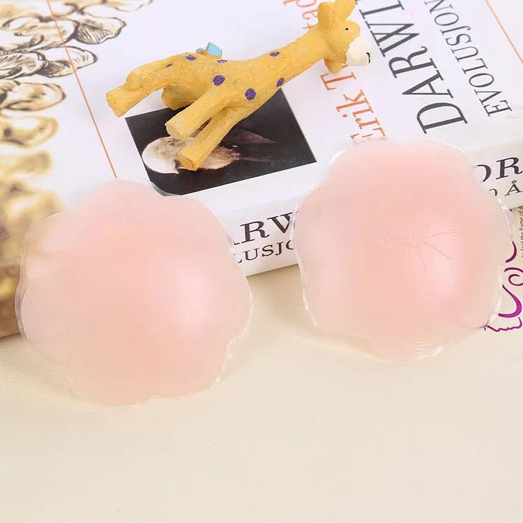 Combo 2 cặp miếng dán ngực silicon siêu tiện lợi MD12