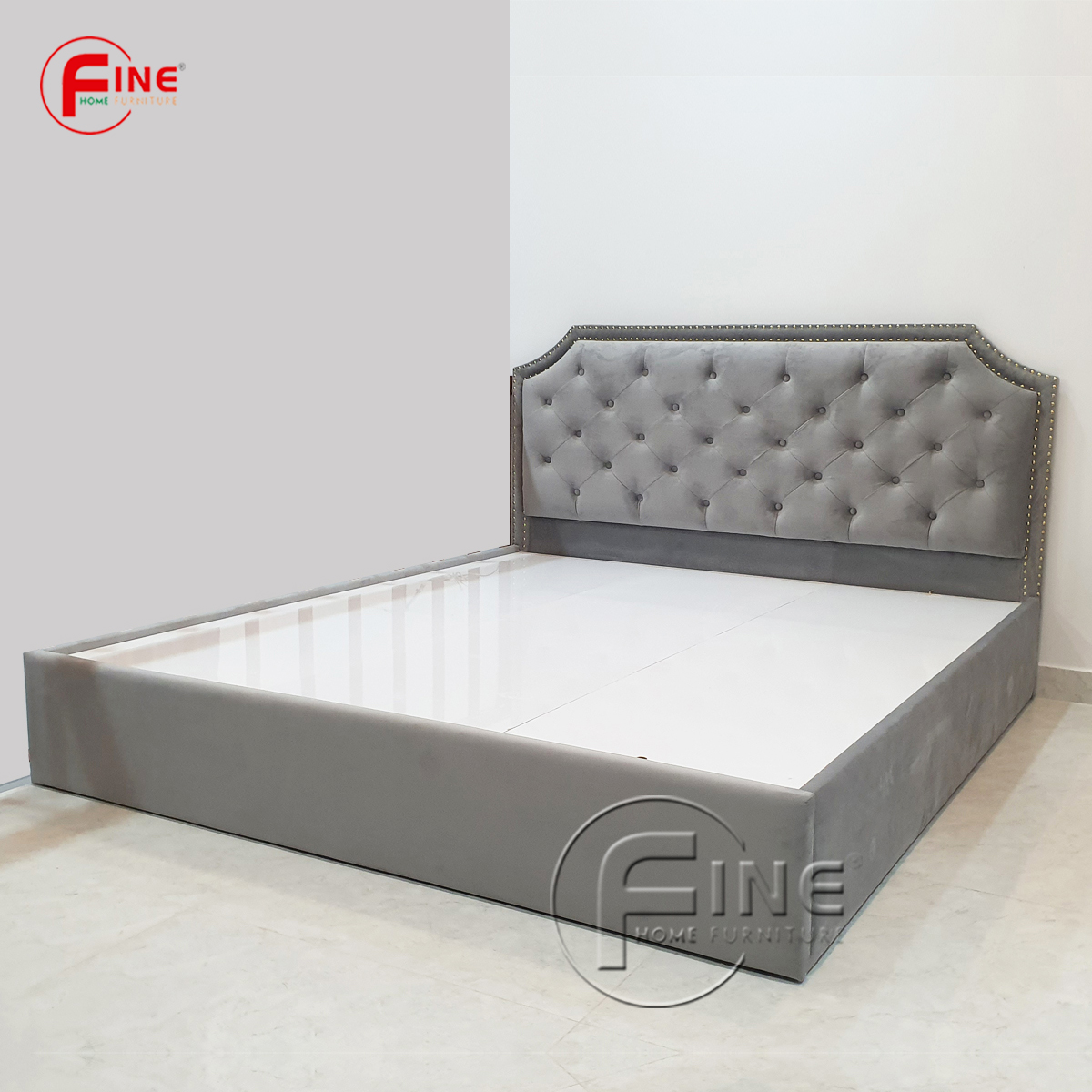 Giường Tân Cổ Điển Bọc nệm Sang Trọng Cao Cấp FINE FG213 Kích thước 1m4