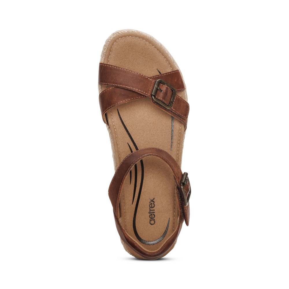 Sandal sức khỏe nữ Aetrex Paula Walnut