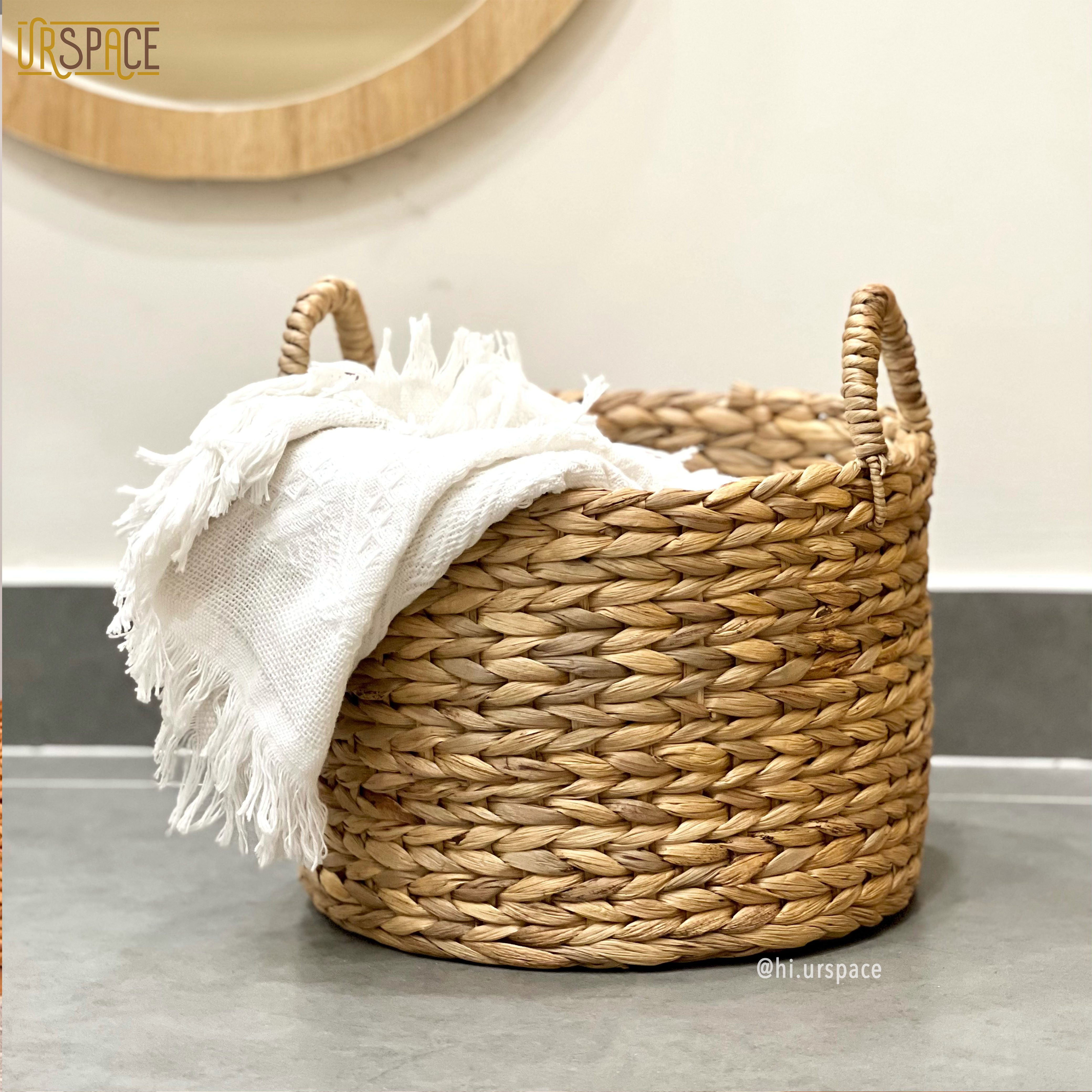 Sọt lục bình URSPACE đựng quần áo có quai cầm tiện dụng / COMBO 2 PCS OF ROUND HYACINTH BASKET