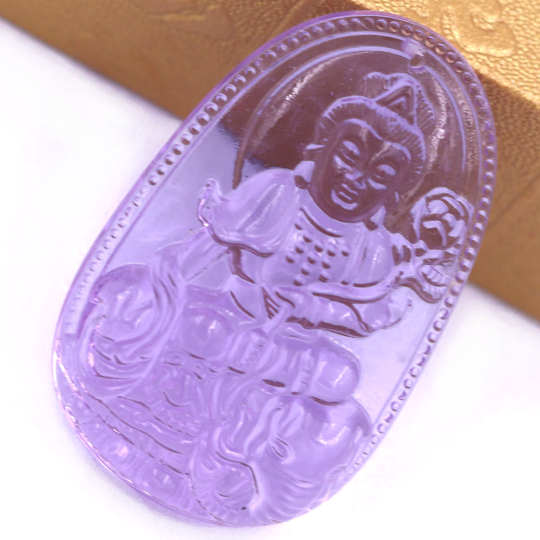 Mặt Phật Phổ hiền pha lê tím 3.6 cm kèm móc và vòng cổ dây cao su đen, Mặt Phật bản mệnh