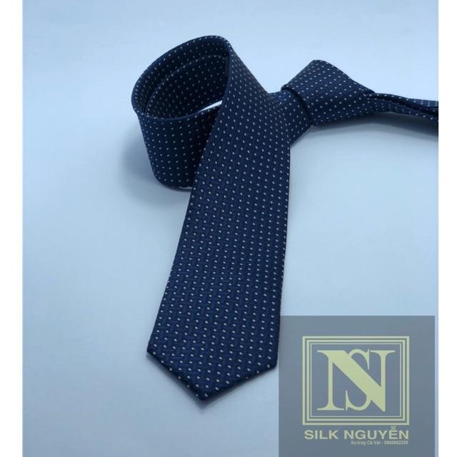 Cravat xanh than chấm bi bản nhỏ 5cm