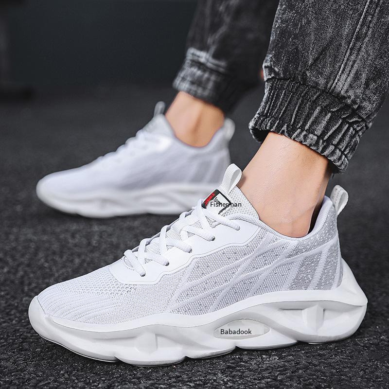 Đảm bảo chất lượng giày nhỏ màu trắng giao hàng nhanh giày giảm giá mới nhất giày thể thao chịu mài mòn ins giày hợp thời trang