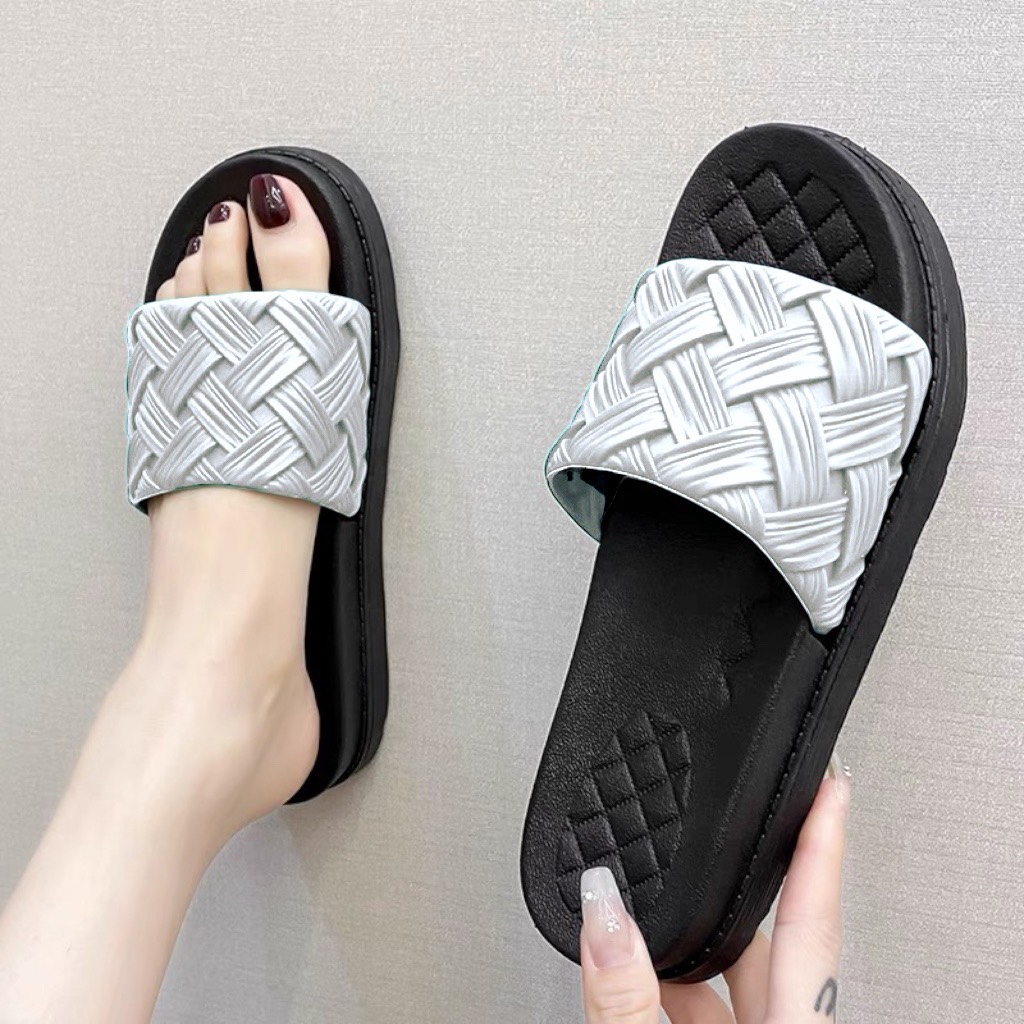 Dép nhựa nữ quai ngang đế cao 3cm đúc nguyên khối cao su êm chân siêu bền iDÉP DL150