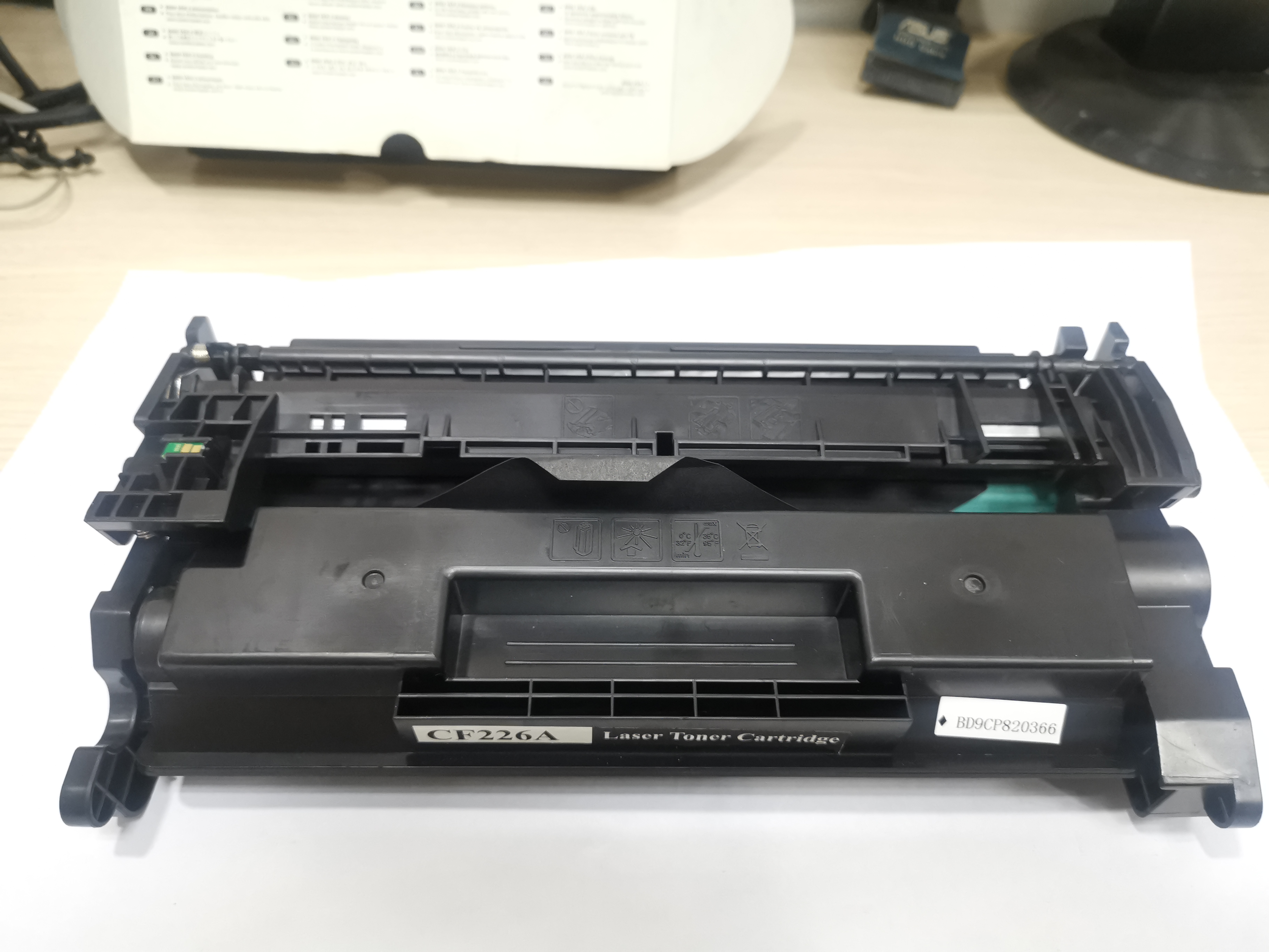 Hôp mực 26A/ CF226A - Dùng cho máy in HP Pro M402d/dn * MFP M426 Seris (CF226A/ CRG 052)