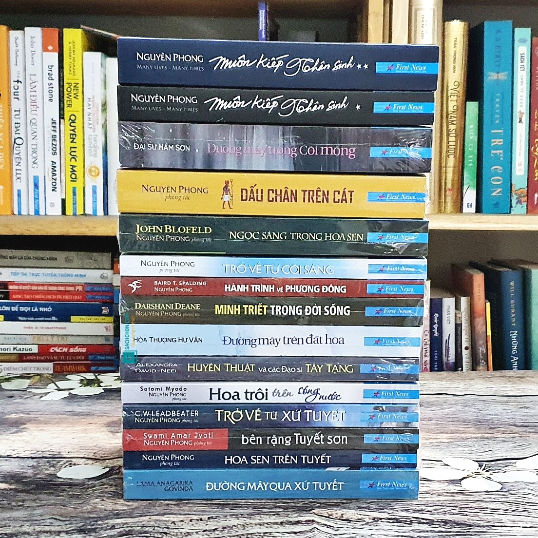 Combo sách Nguyên Phong trọn bộ đầy đủ tặng bookmark cao cấp Bookcity