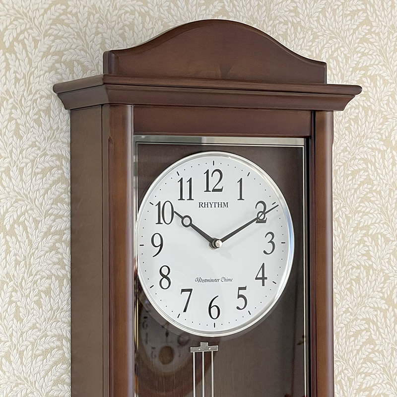 Đồng hồ Rhythm CMJ590NR06, 28.0×78.0x12.2cm. Vỏ gỗ. Dùng Pin.