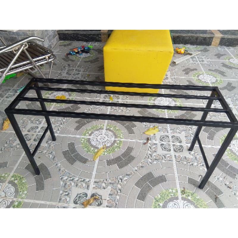 Kệ thép Dài 100cm.Rộng 30cm.cao 30cm .2 giằng chân. Hộp thép 20*20mm