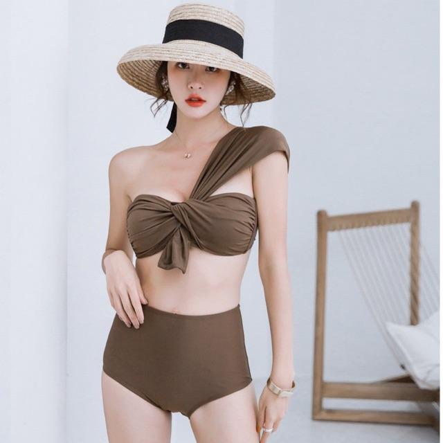 Bikini 2 mảnh nâu chéo vai
