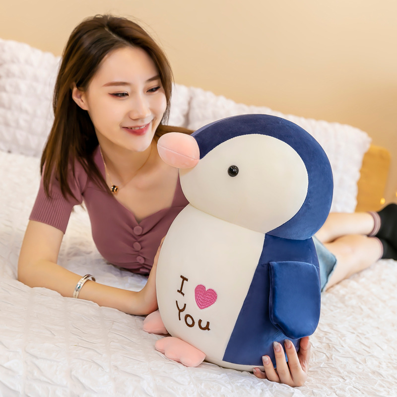 Gấu Bông Chim Cánh Cụt I Love You Siêu Dễ Thương Mềm Mịn Cho Bé Yêu (25cm---&gt;35cm) Vải Miniso 4 Chiều Co Giãn Êm Ái, Hàng Cao Cấp An Toàn Cho Trẻ Nhỏ