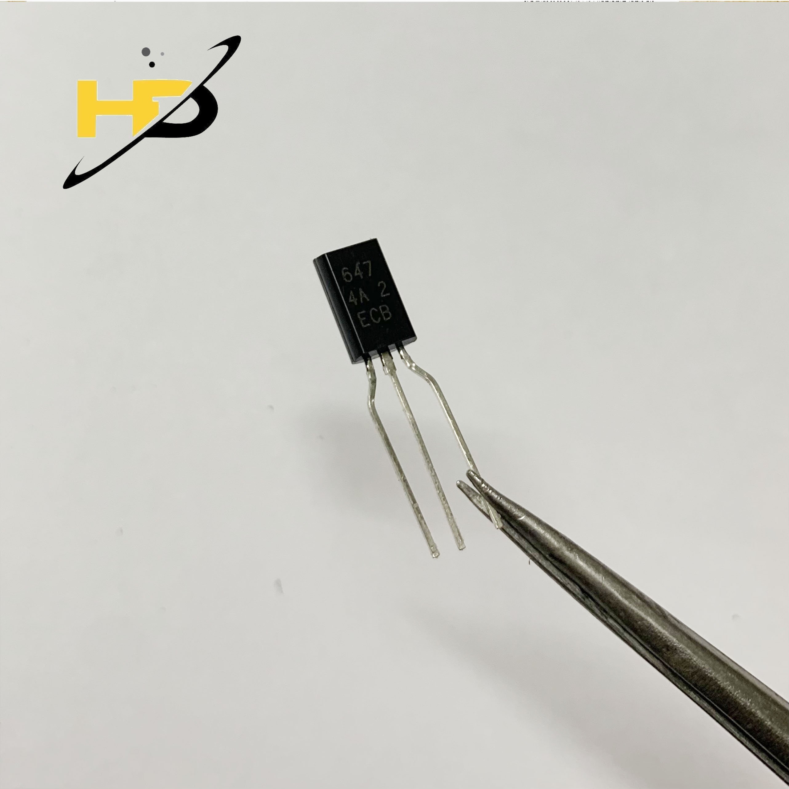 Túi 10 Con Transistor PNP Điều Chỉnh Điện Áp 2SB647 TO-92 1A 80V Loại 3 Chân