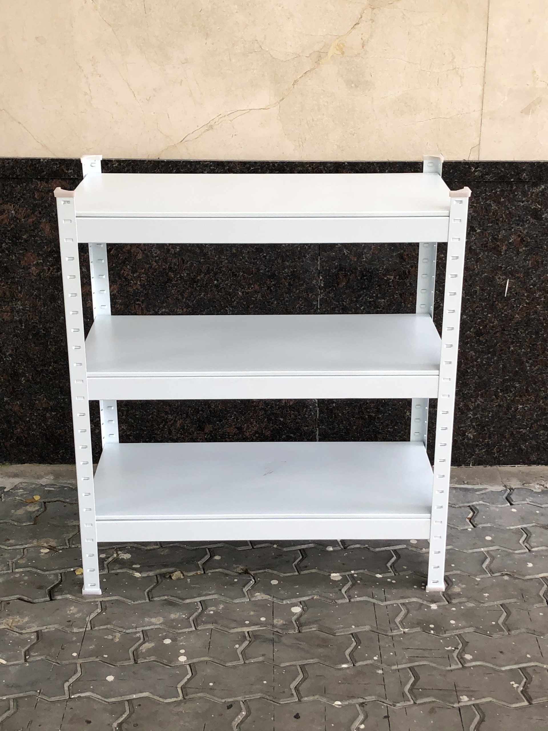 Kệ thấp 3 tầng tấm thép 81cm trắng