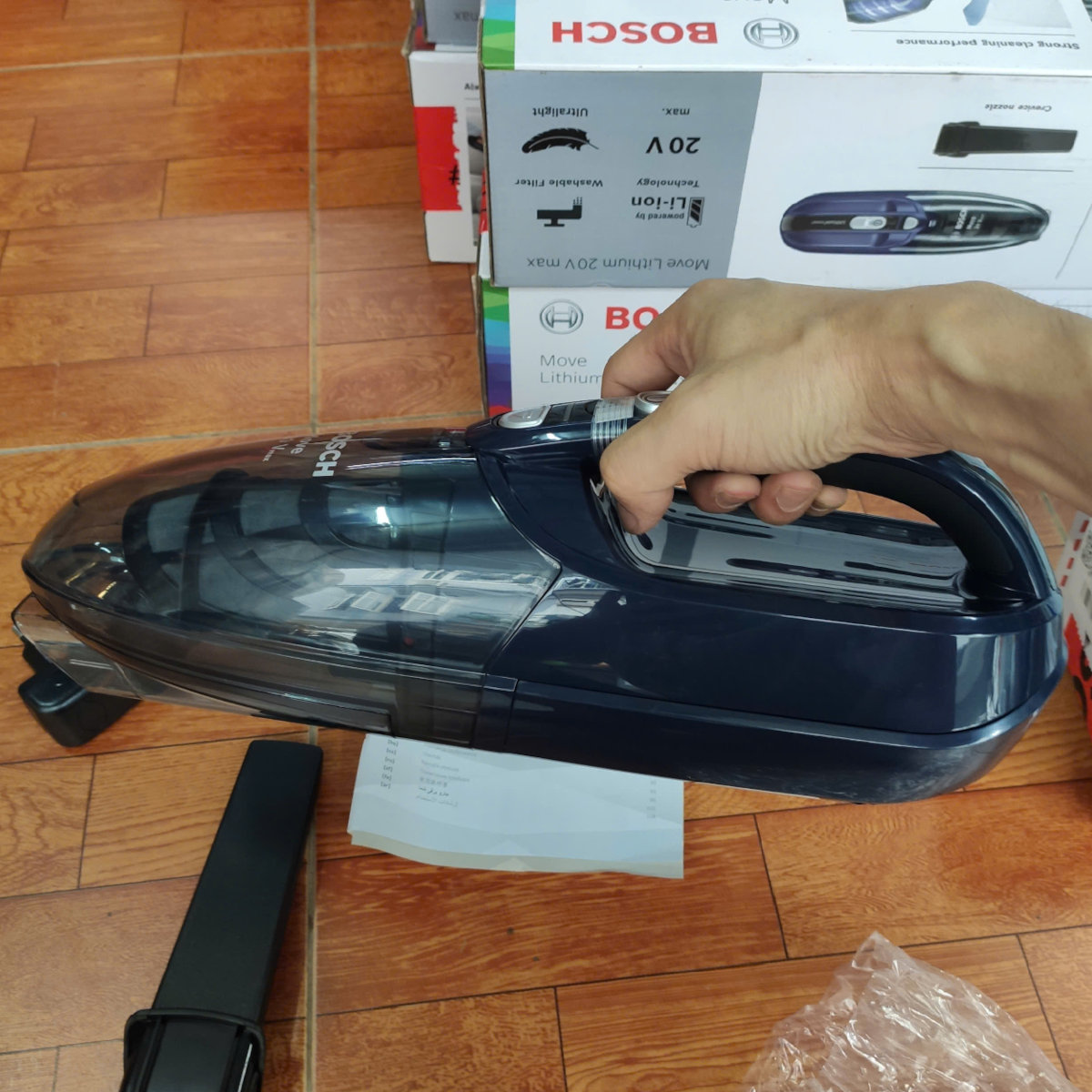 Máy hút bụi không dây cầm tay Đức BHN20L 20V công suát hút 45 phút hàng chính hãng