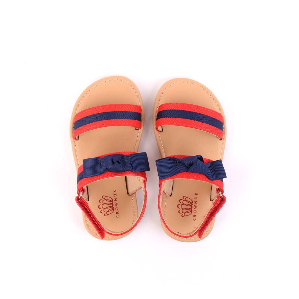 Xăng đan Bé Gái Đi Học Đi Chơi Crown Space UK Princes Sandal Trẻ Em Cao Cấp CRUK7015 Chất Liệu Nhẹ Êm Thoáng Size 20-25/2-10 Tuổi