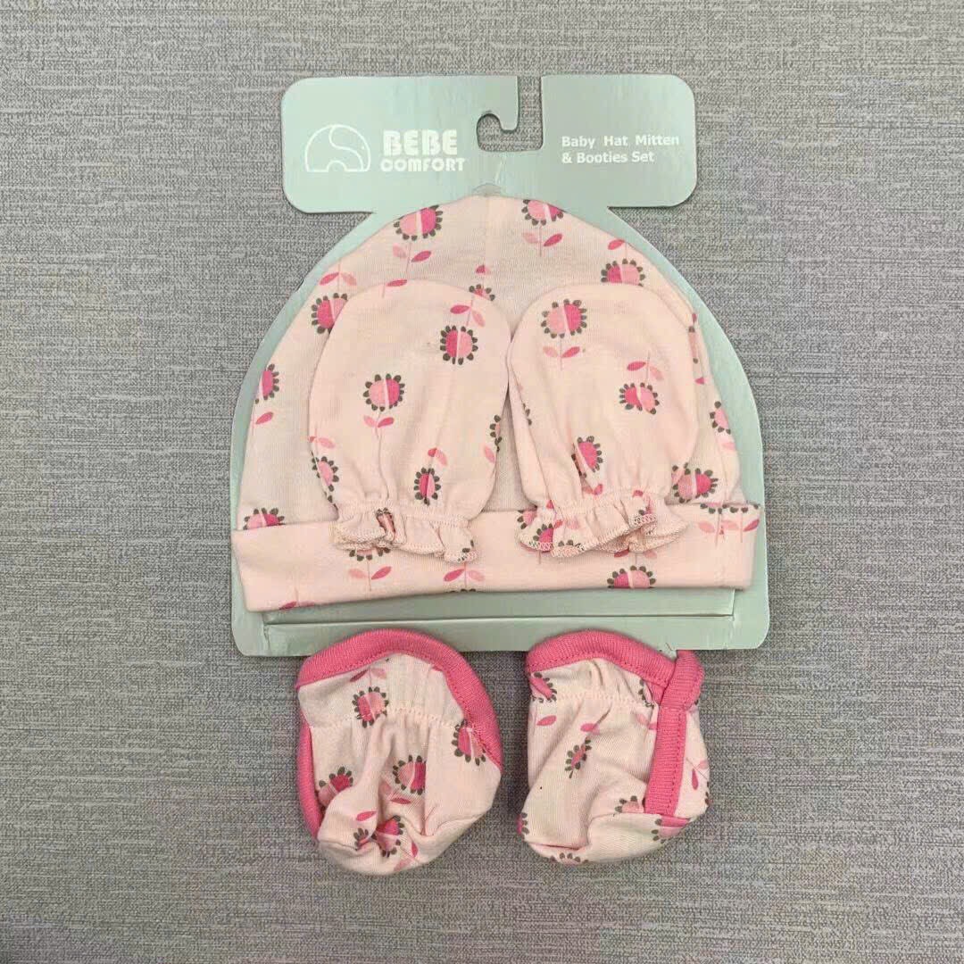 Set 3 món mũ/nón bao tay bao chân cho bé sơ sinh Bebe comfort