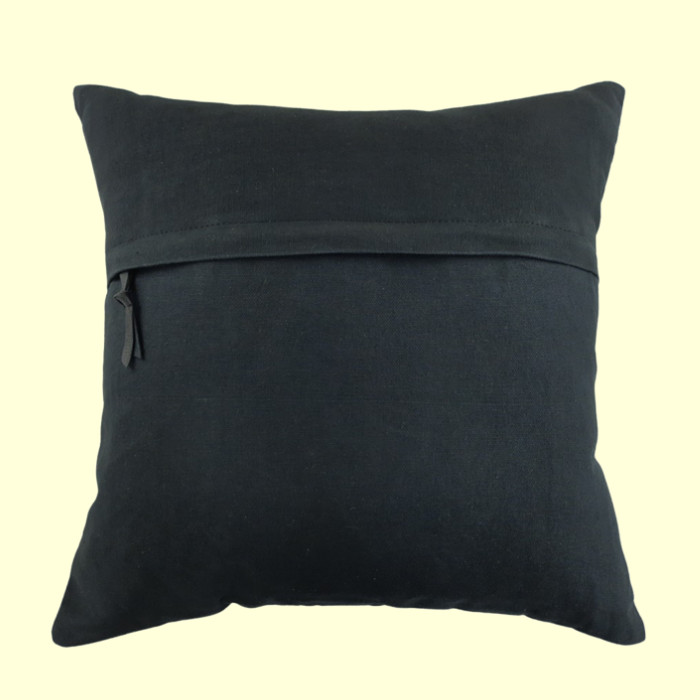 Gối tựa lưng, tựa đầu đa năng, gối sofa cao cấp Macsim kích thước 40cm x 40cm màu đen