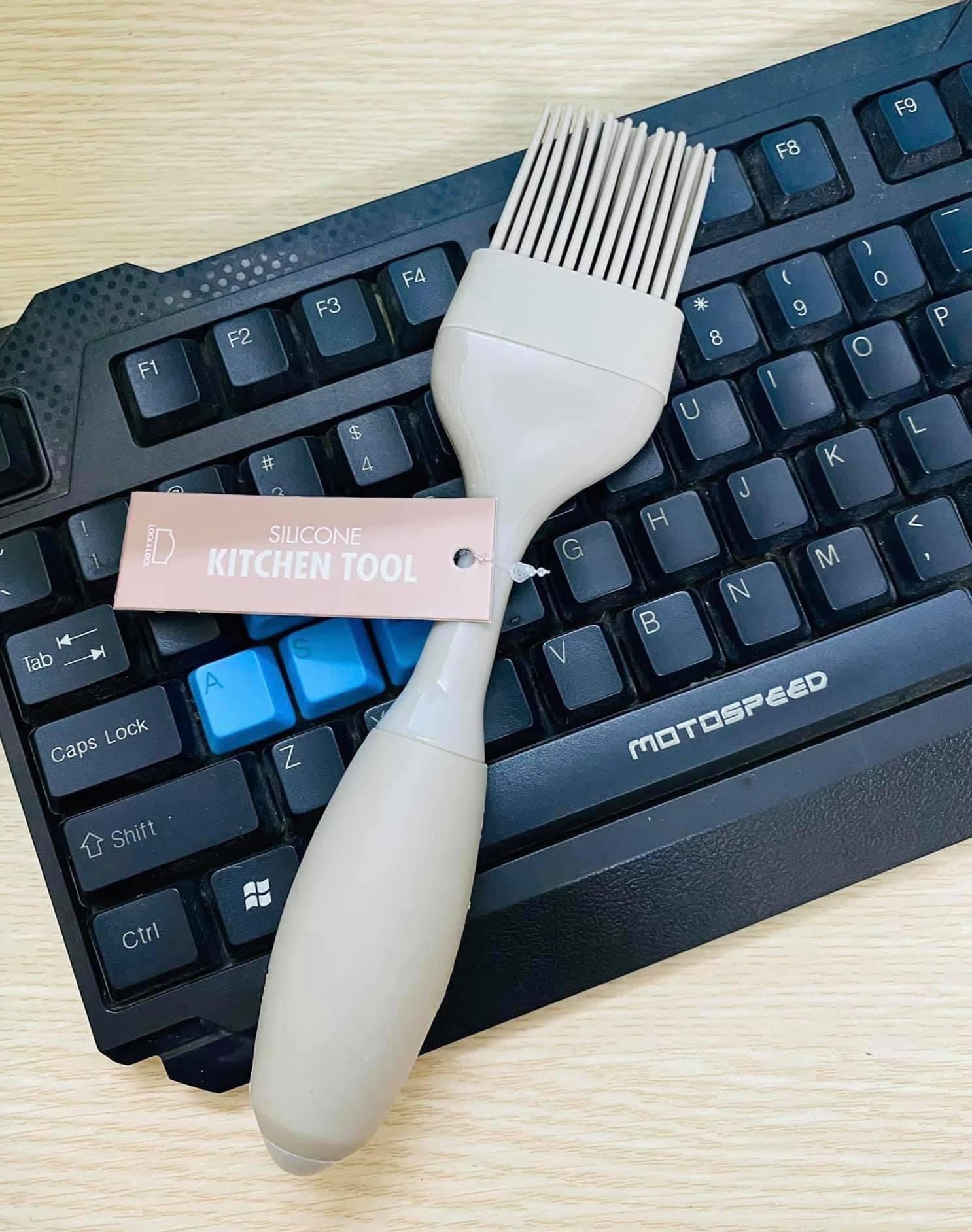 Cây Cọ Phết Dầu Bằng Silicone Cao Cấp LOL126