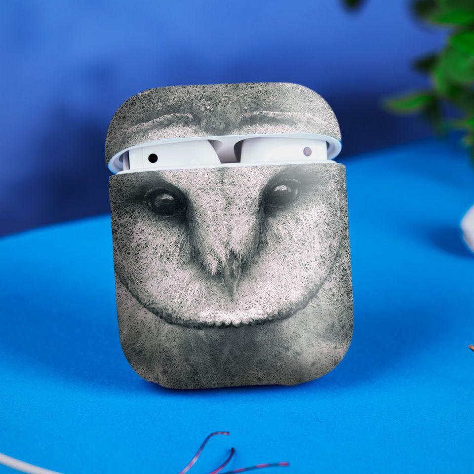 Miếng dán skin cho AirPods in hình cú mèo - giả sơn mài - GSM069