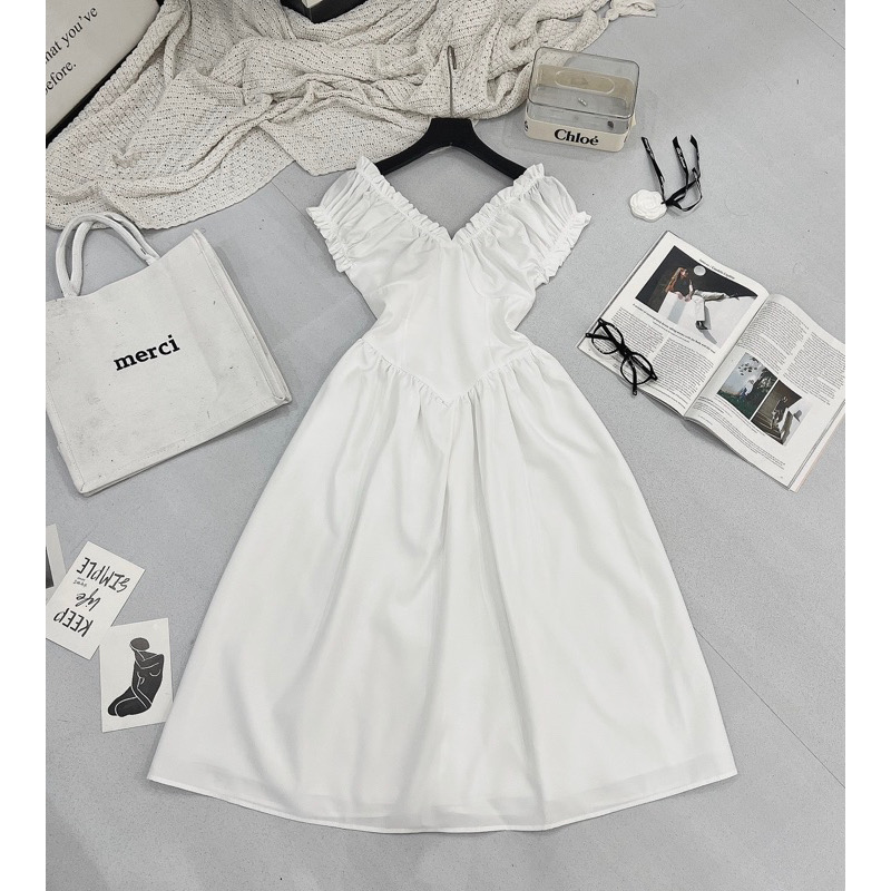 Đầm cổ v nhún vai dáng dài ulzzang