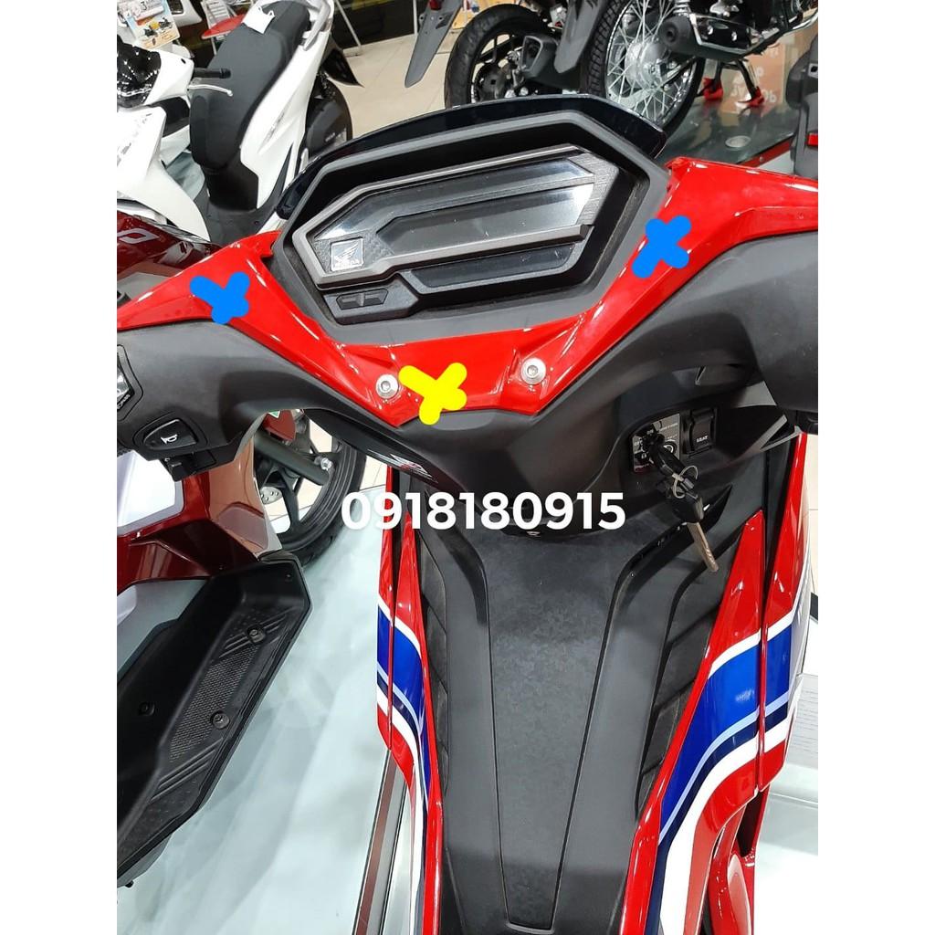 nhựa Nắp trên tay lái winer x honda