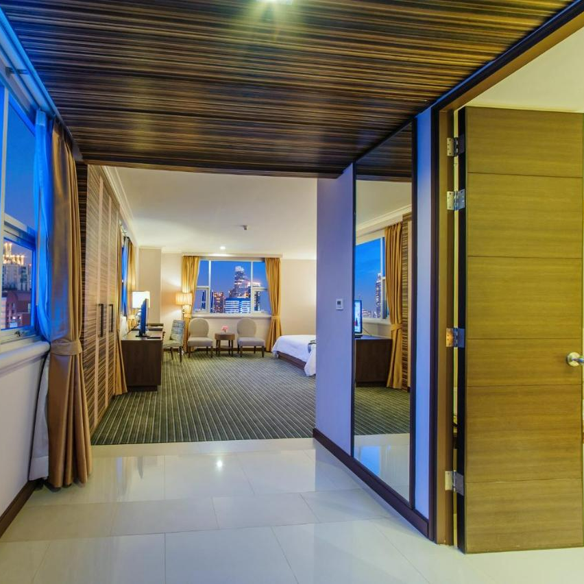 Gói 3N2D Tại The Berkeley Pratunam Hotel 5* Thái Lan. Bao Gồm Ăn Sáng.