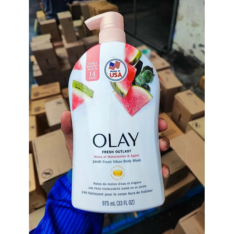 Sữa tắm sáng da  olay 975ml- hương dưa hấu