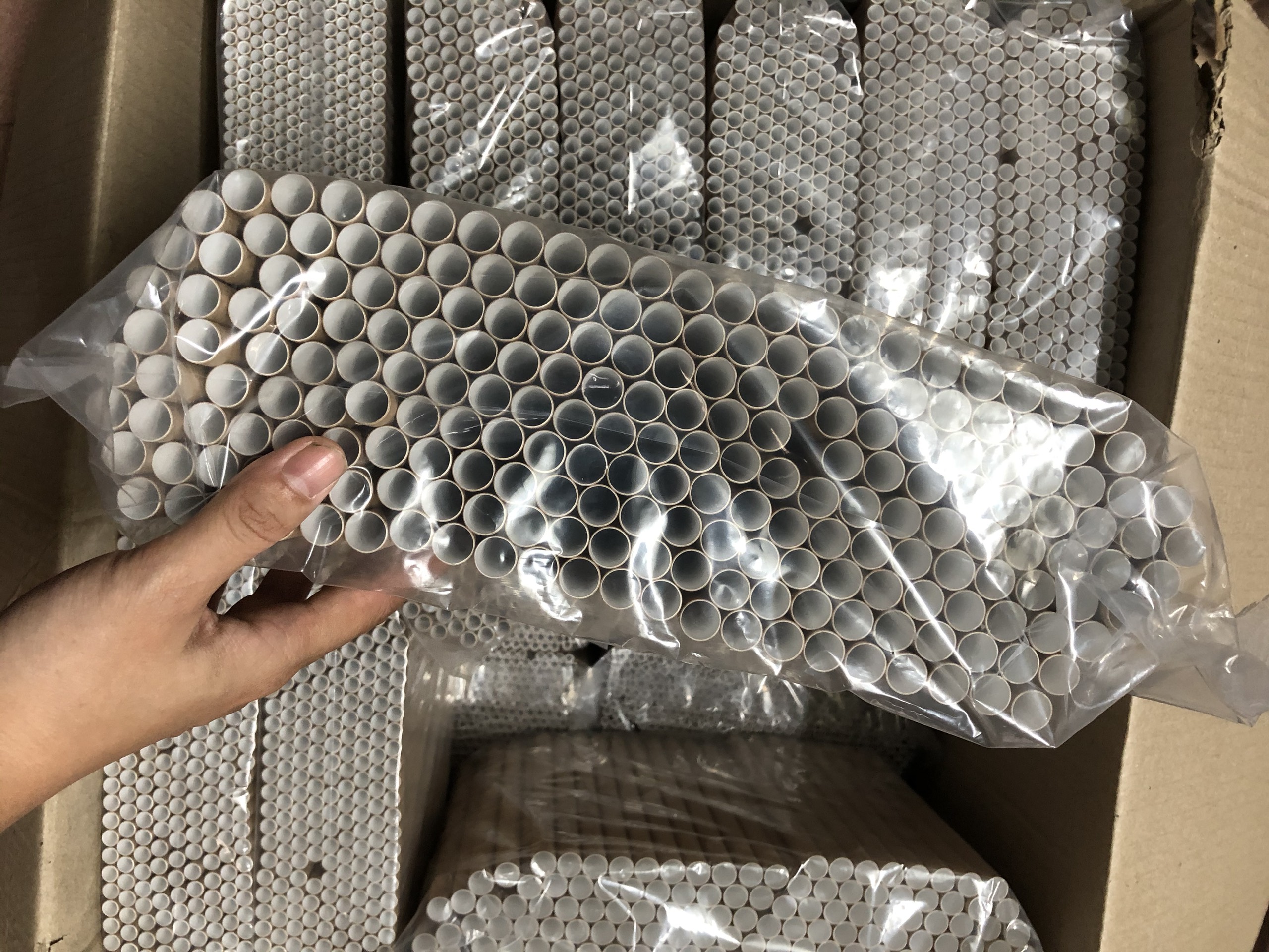 Ống hút giấy các size nặng 0,5kg/túi
