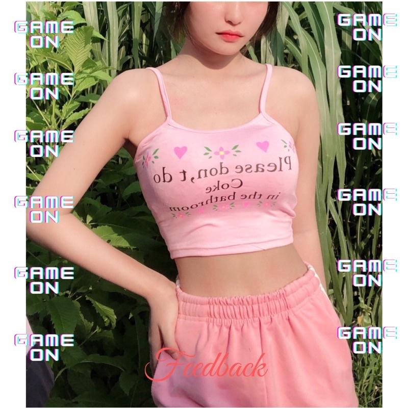 Áo croptop ôm dáng cực đỉnh kết hợp với outfit là hết bài 