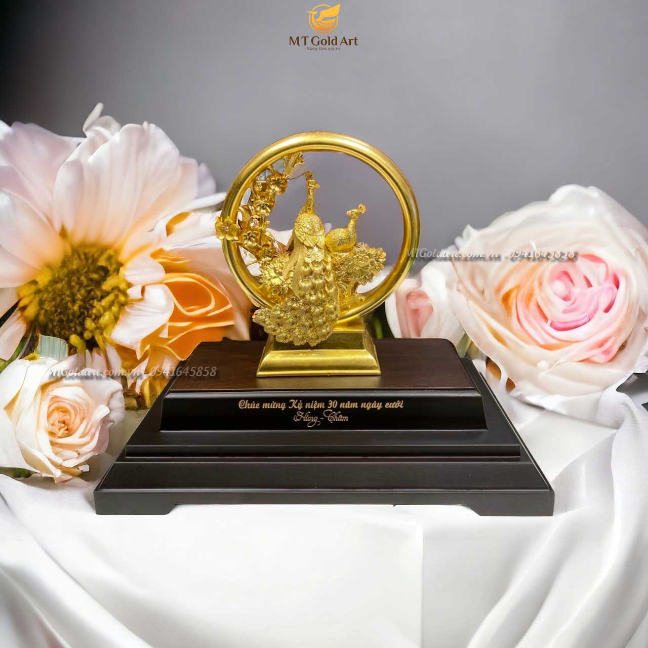 Tượng Đôi Chim Công Dát Vàng 24K (M01) MT Gold Art- Hàng chính hãng, trang trí nhà cửa, quà tặng dành cho sếp, đối tác, khách hàng