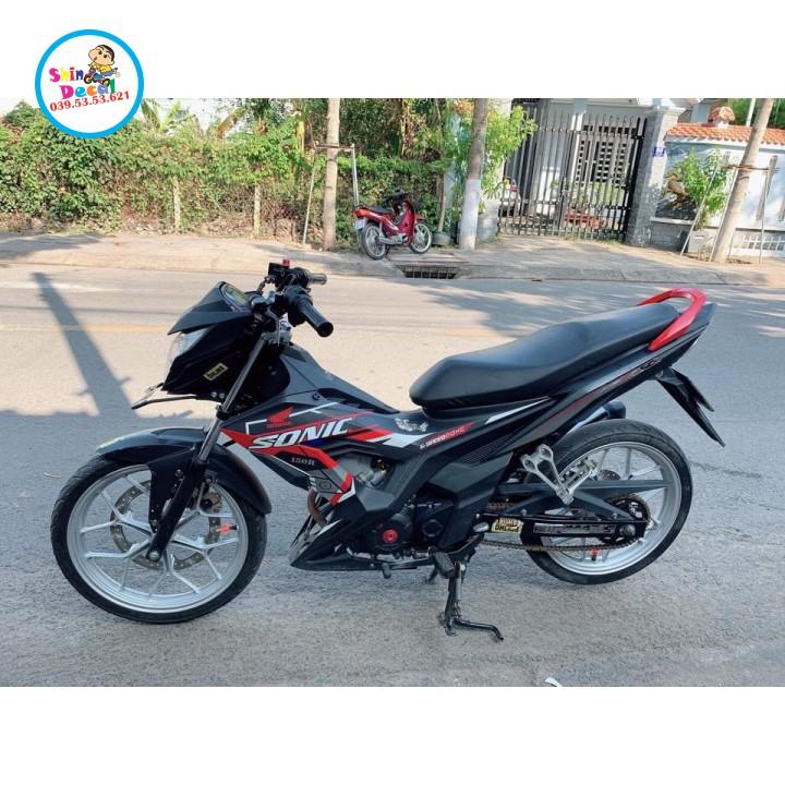 Tem xe sonic 150 đỏ đen