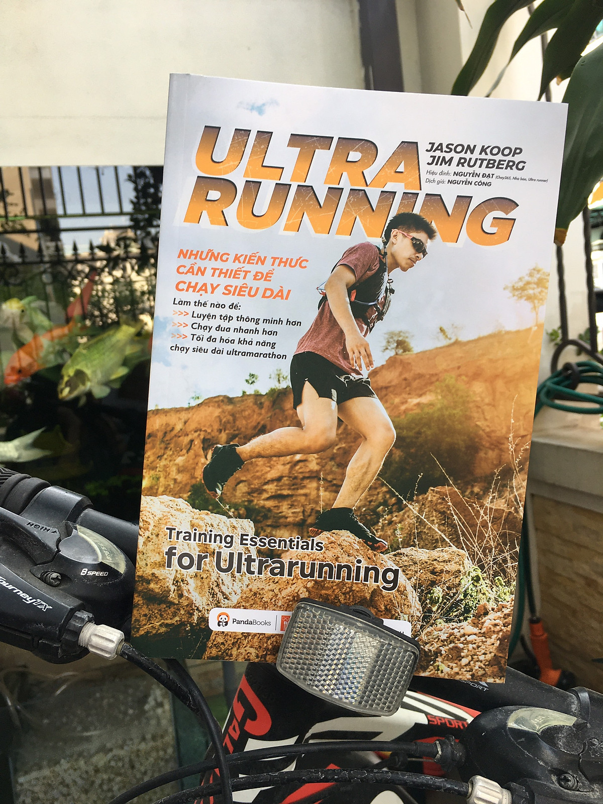 COMBO 3 Sách Ultrarunning + Chiến lược dinh dưỡng + kế hoạch dinh dưỡng