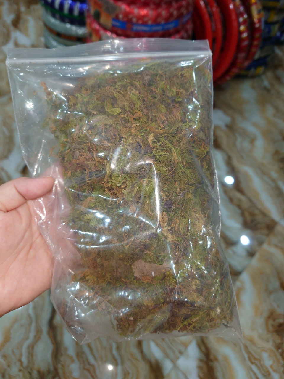 Rêu rải bồn cây - rêu trang trí chậu cây giả (giá 1 bịch)