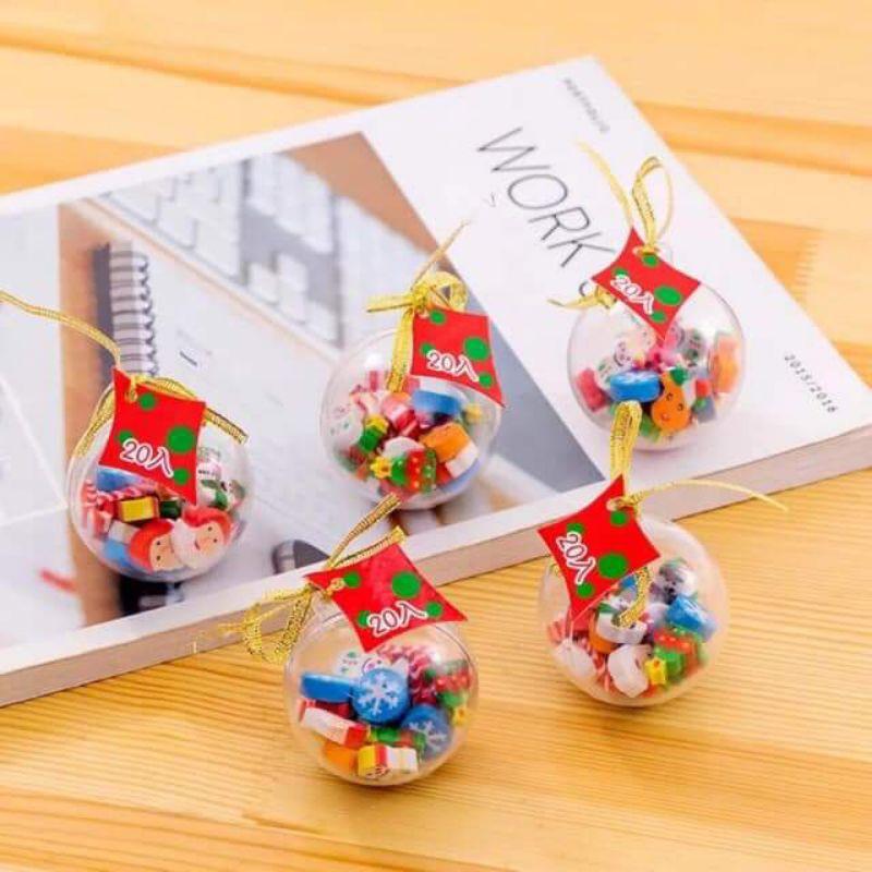 Quả cầu tẩy Noel