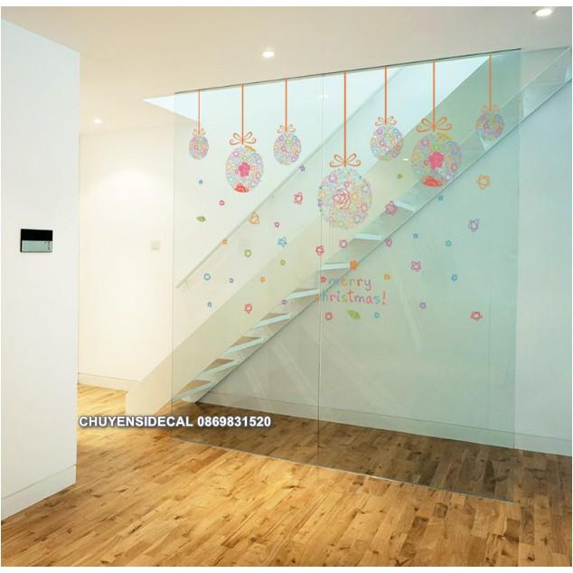 Decal trang trí tường Noel - Rèm Dây giáng sinh rối Loạn độc đáo